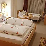Schlossgarten Hotel 3*