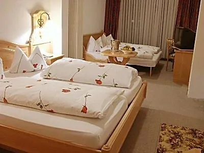 Schlossgarten 호텔 3*
