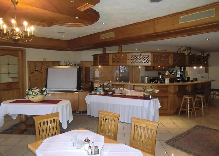 Schlossgarten Hotel 3*