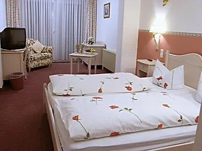 Schlossgarten 3* Gladenbach